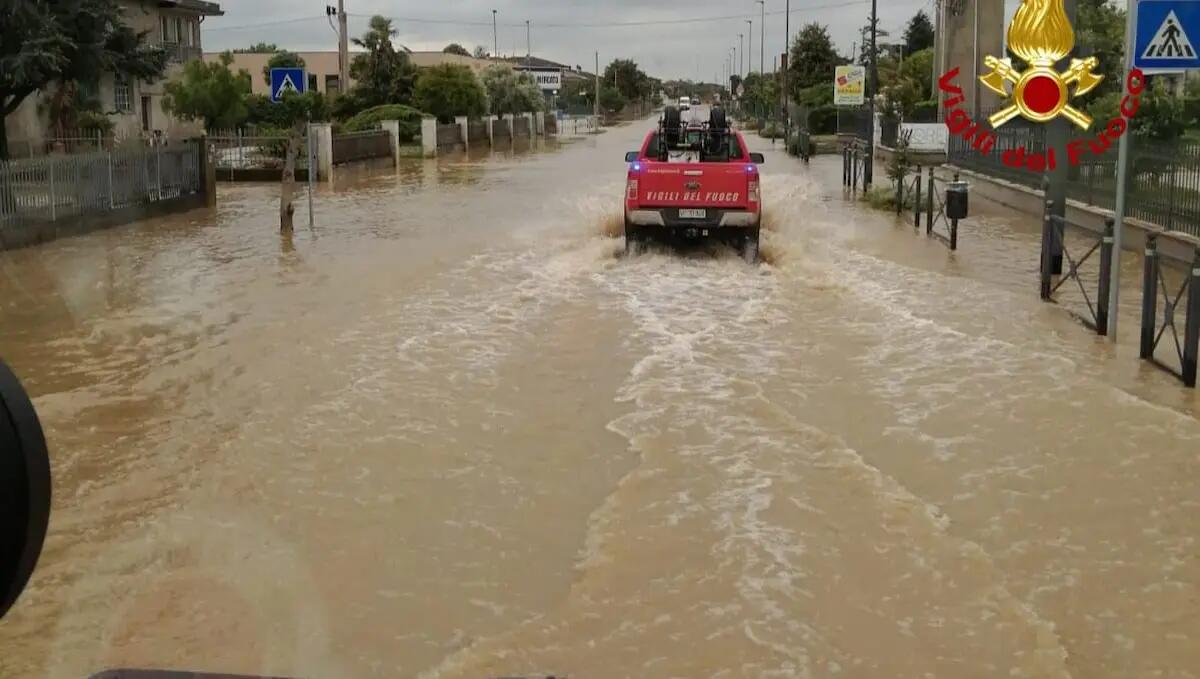 Maltempo in Veneto, Zaia in diretta: «eventi meteorologici estremi. Allagate anche case e ospedali» - 