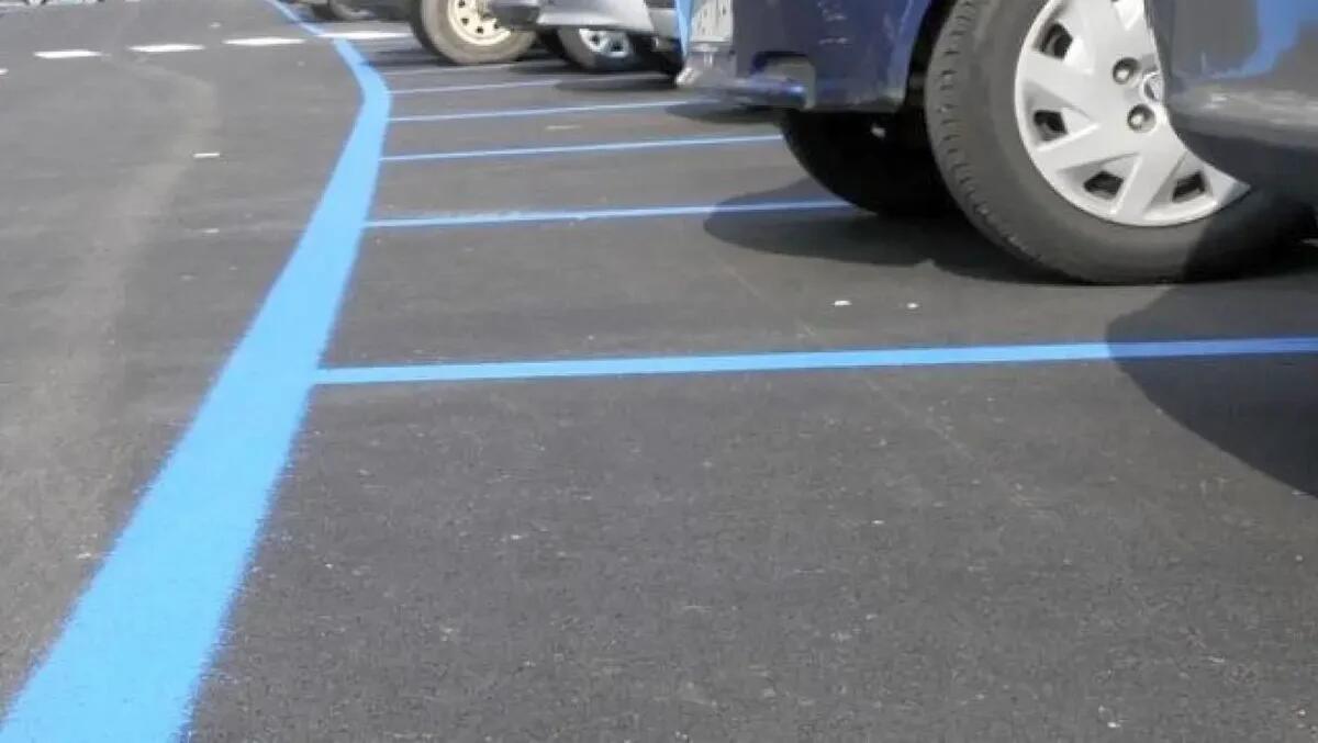 Pagare il parcheggio con lo smartphone è possibile anche a Lignano. Ecco con quale App - 
