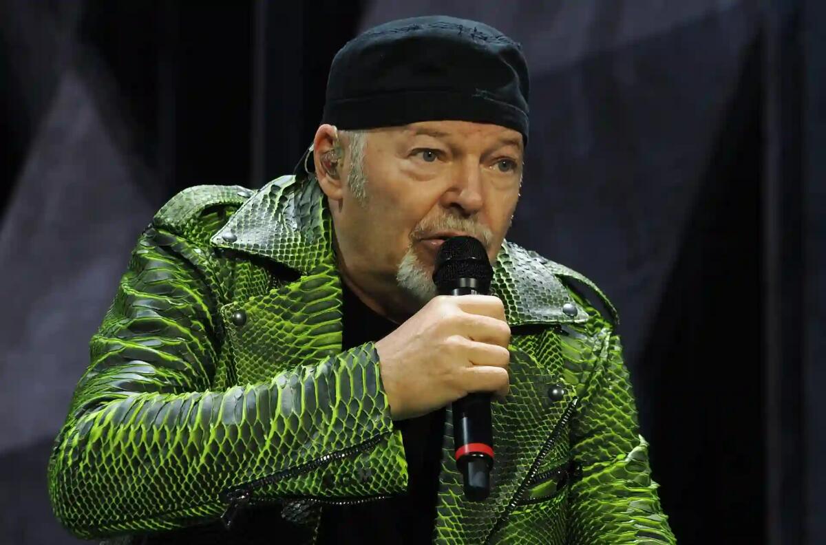 Concerto di Vasco Rossi a Bibione: le strade chiuse, i divieti e i parcheggi. L'ordinanza - 