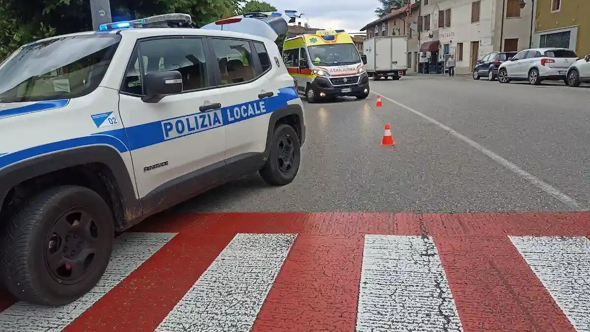 Pedone travolto da un'auto a Campoformido: ferito un 30enne - 