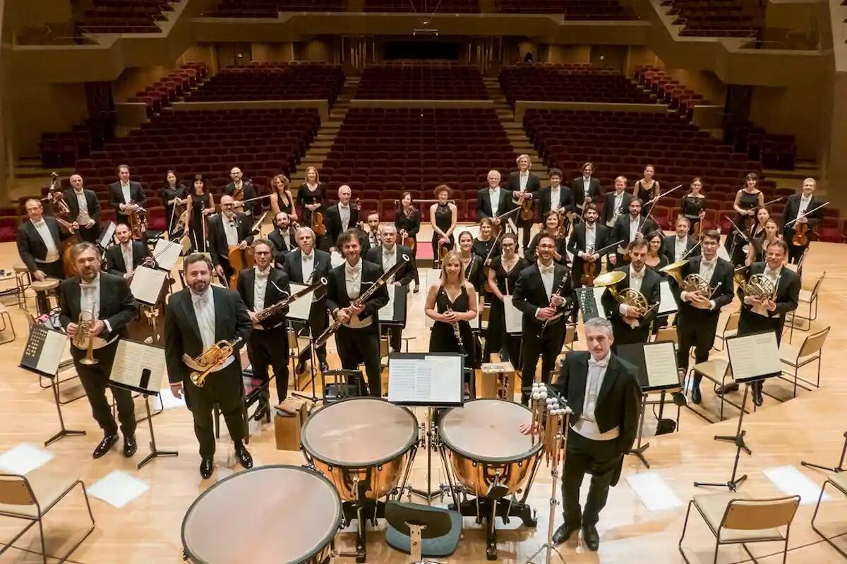 Michele Mariotti dirige l’Orchestra Haydn di Bolzano e Trento in un omaggio al classicismo beethoveniano - 