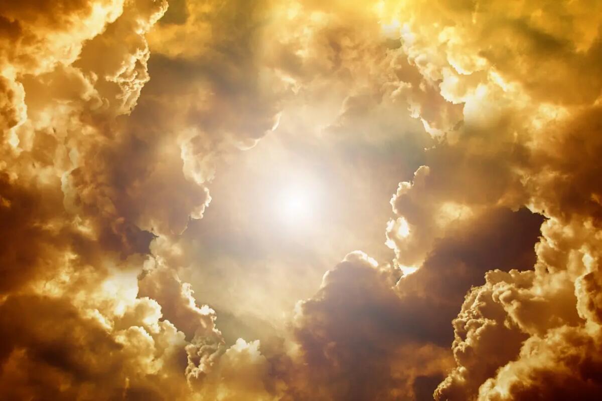 Tempesta solare geomagnetica: origine, conseguenze e impatti previsti - 