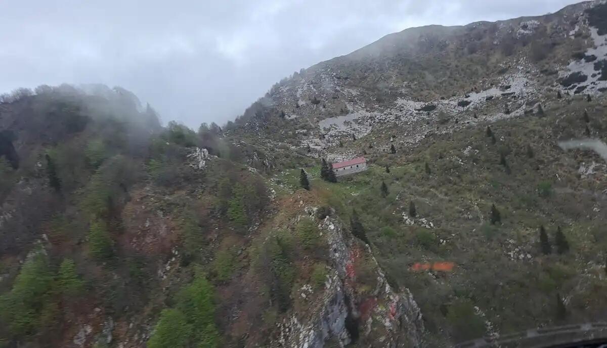 Escursionista atteso al rifugio Pian dei Ciclamini non arriva: scattano le ricerche - 