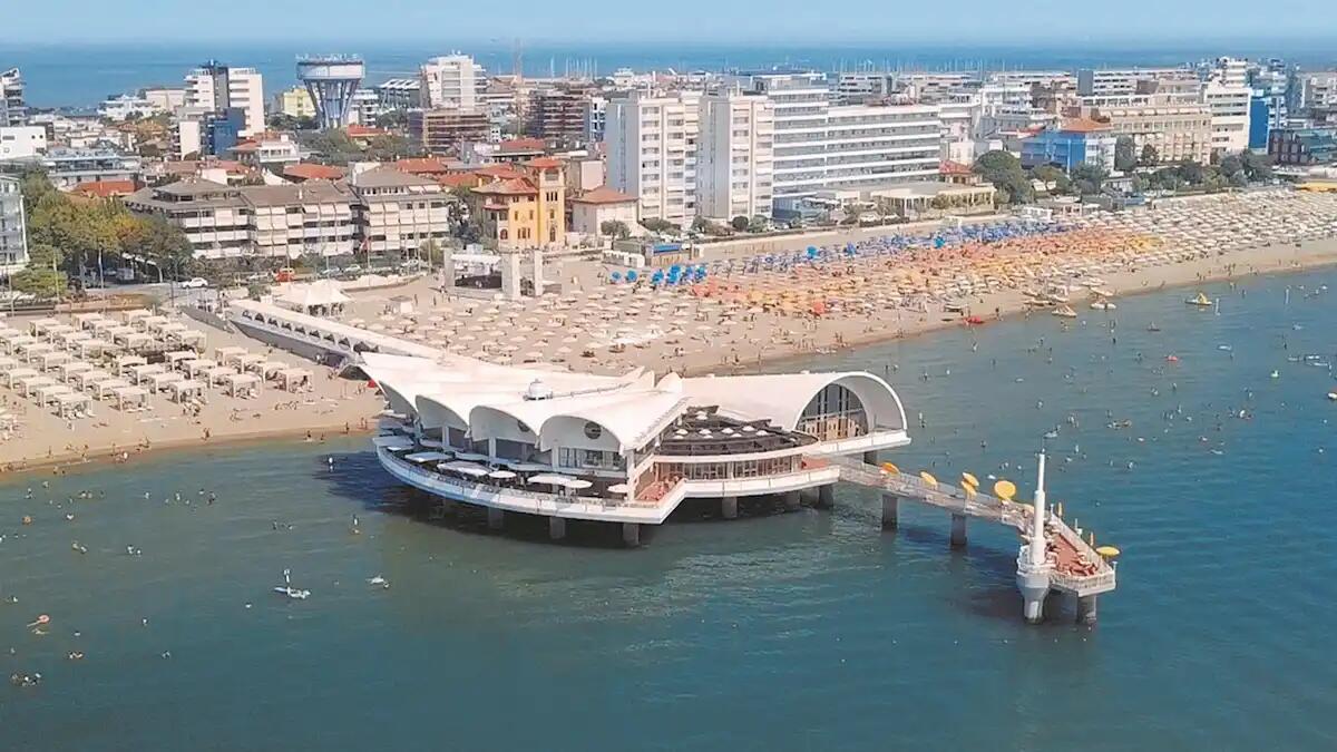 Al via la riqualificazione della Terrazza a Mare di Lignano. Ecco come diventerà - 