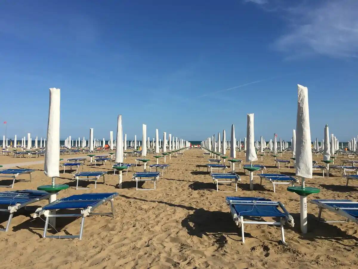 Uomo di 43 anni scomparso a Lignano Sabbiadoro: scattate le ricerche - 
