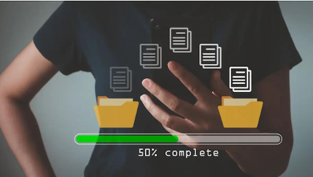 Analisi Comparativa di Due Servizi di Trasferimento Dati Big Data - 