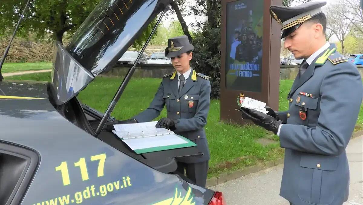 Scoperte fatture false per 600 mila euro: nei guai una Società sportiva - 