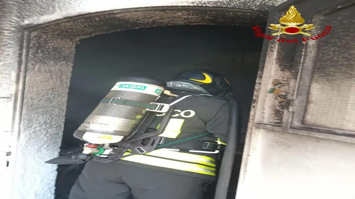 Incendio in un'abitazione a Romans d'Isonzo: intervento dei Vigili del Fuoco di Gorizia -
