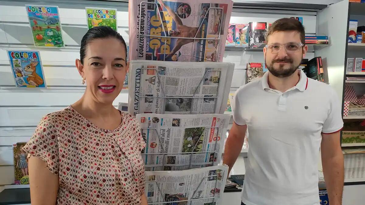Fiume Veneto "festeggia" la riapertura dell’edicola: sarà gestita da Matteo Cieol - 