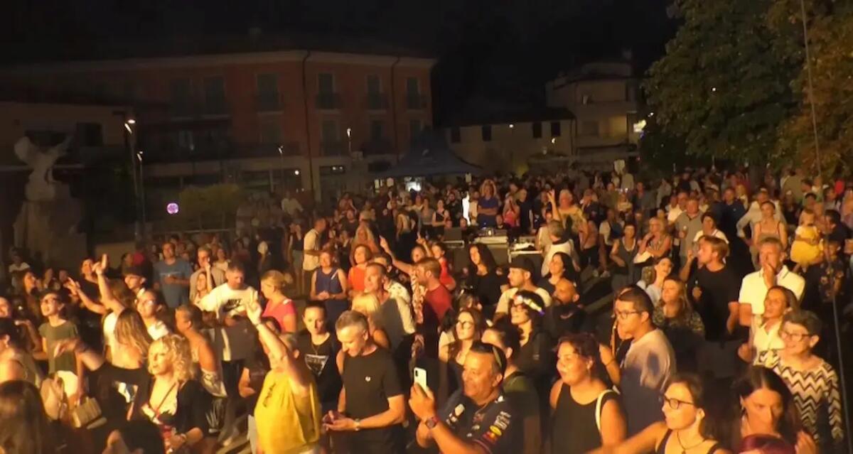Buon cibo, vini locali e musica riempiono piazza e parco: a Latisana la festa è un successo - 