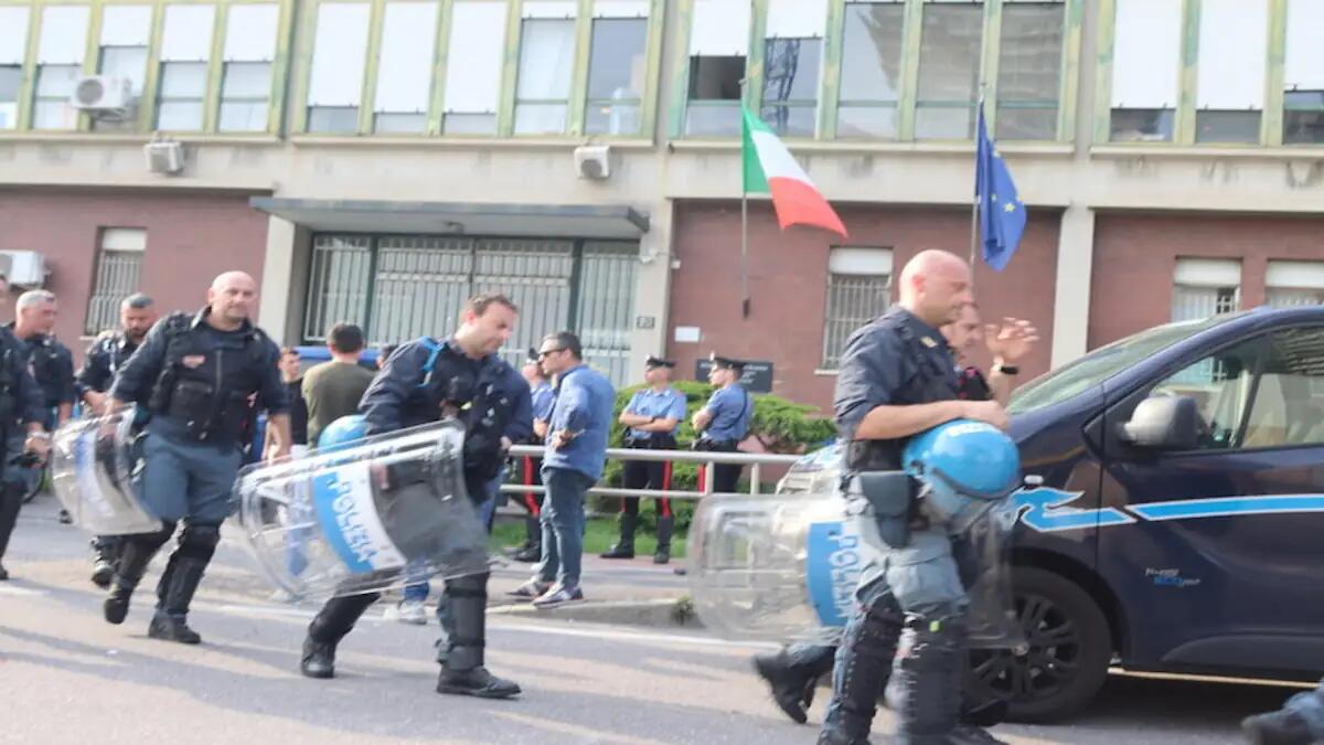 Rivolta in carcere a Trieste: un detenuto morto e vari intossicati - 