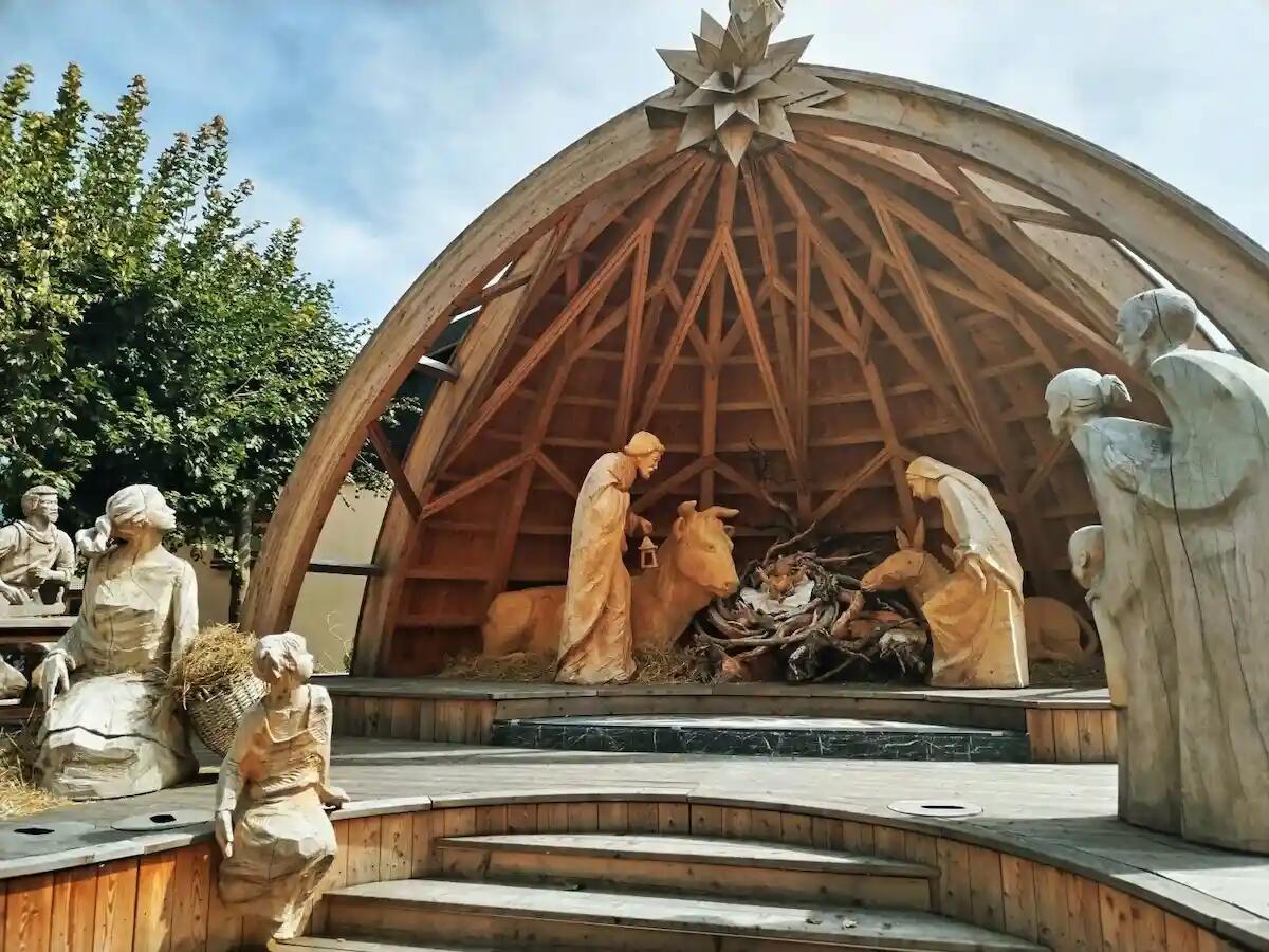 Un concorso di idee per realizzare un arco d'ingresso a Sutrio - 