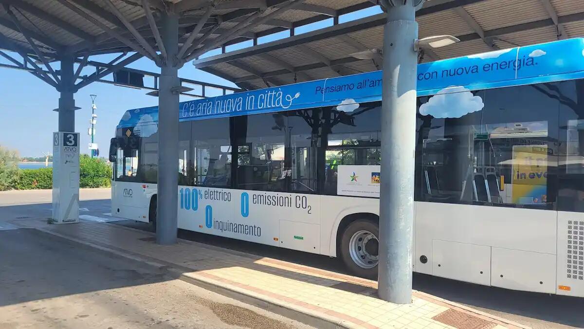 Da oggi Bus elettrici per il servizio urbano a Jesolo e Cavallino. Da lunedì anche a Bibione - 