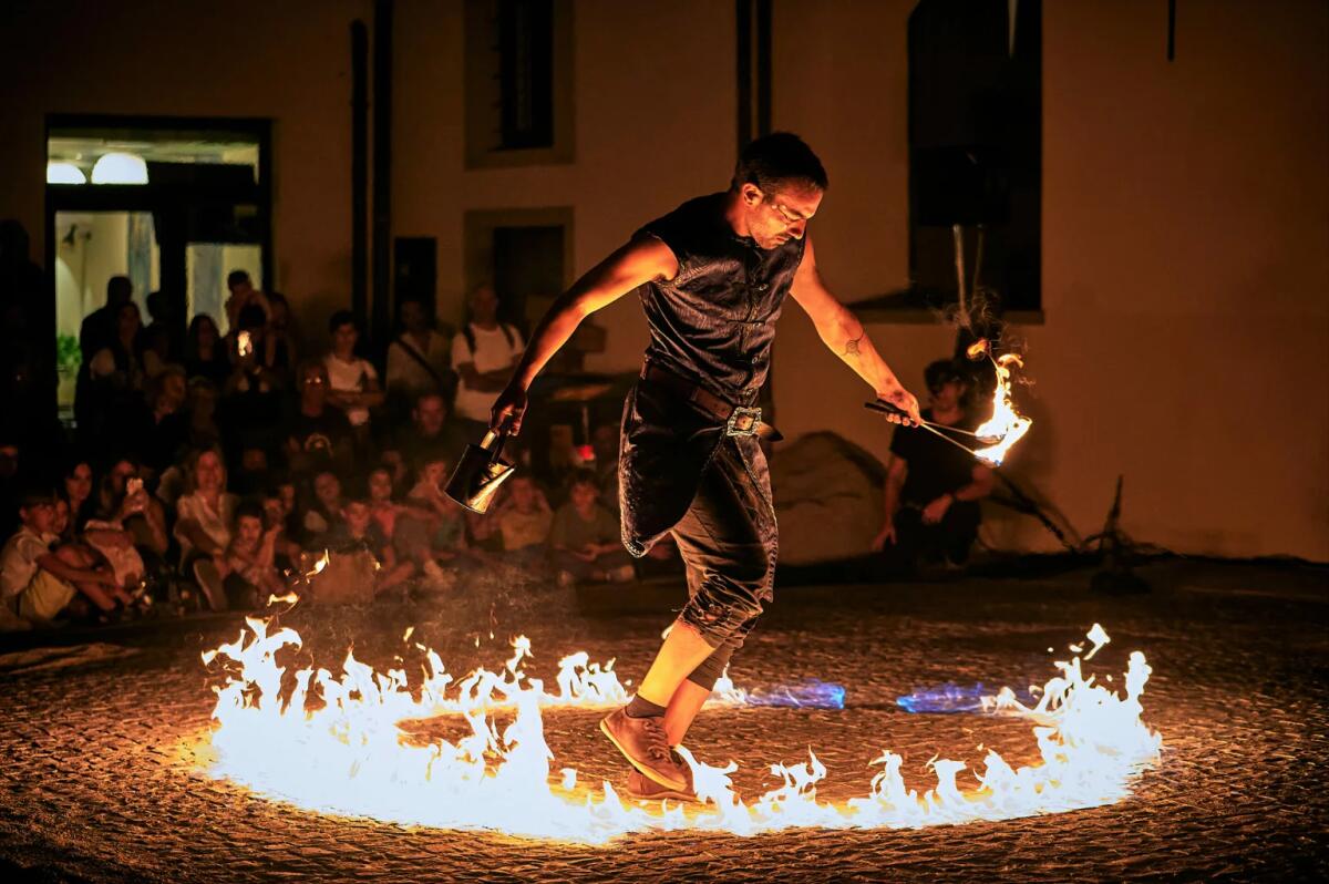 Caorle. La Luna nel Pozzo: il mondo nel borgo storico sul mare. Il programma del 30 agosto -