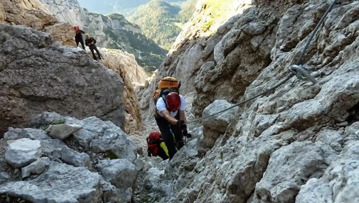 Eroico salvataggio in montagna: carabiniere libero dal servizio evita una tragedia - 