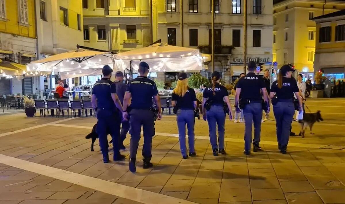 Trieste. Raffica di controlli: 200 persone identificate ed esercizi pubblici al setaccio - 