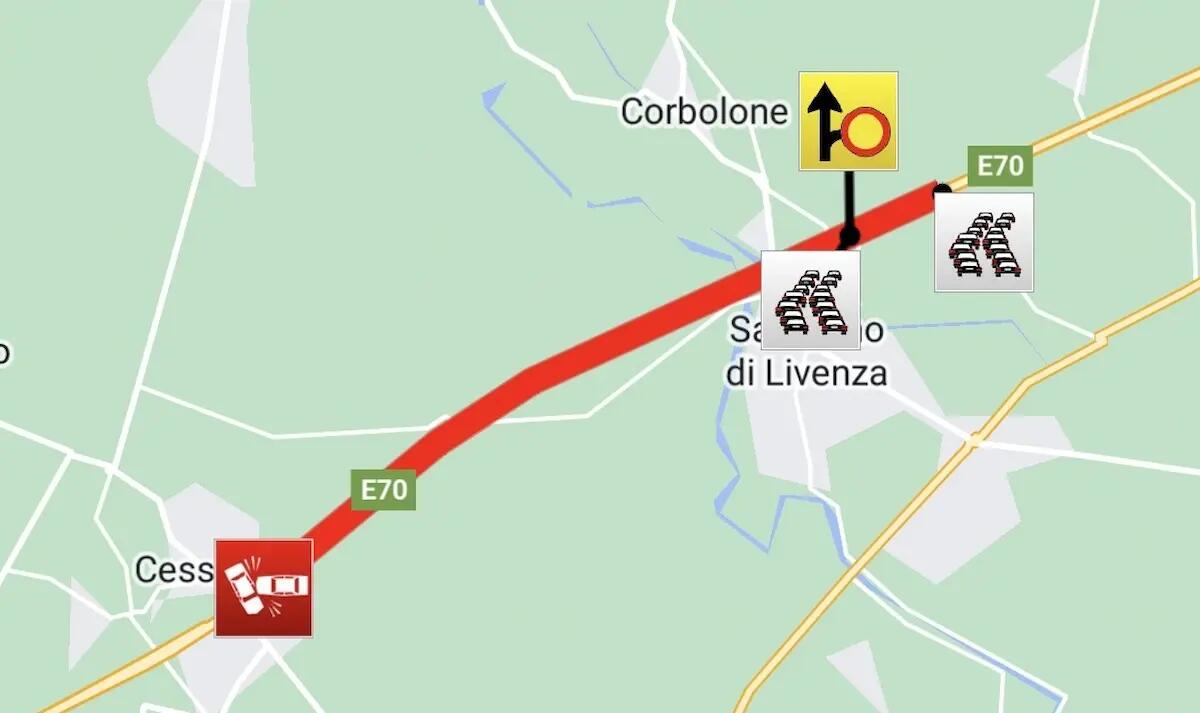 Incidente in A4, un'auto piomba contro la barriera: chiuso il tratto San Stino- Cessalto - 