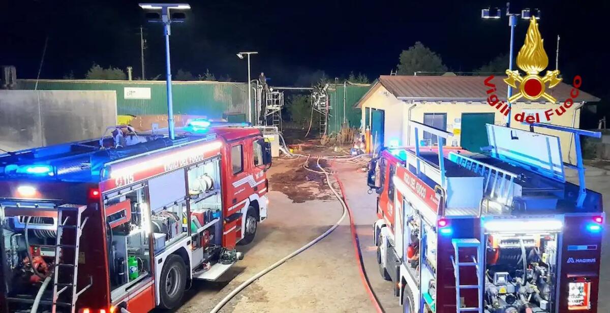 Incendio a Zoppola, fiamme nelle due vasche di fermentazione di un'azienda agricola -
