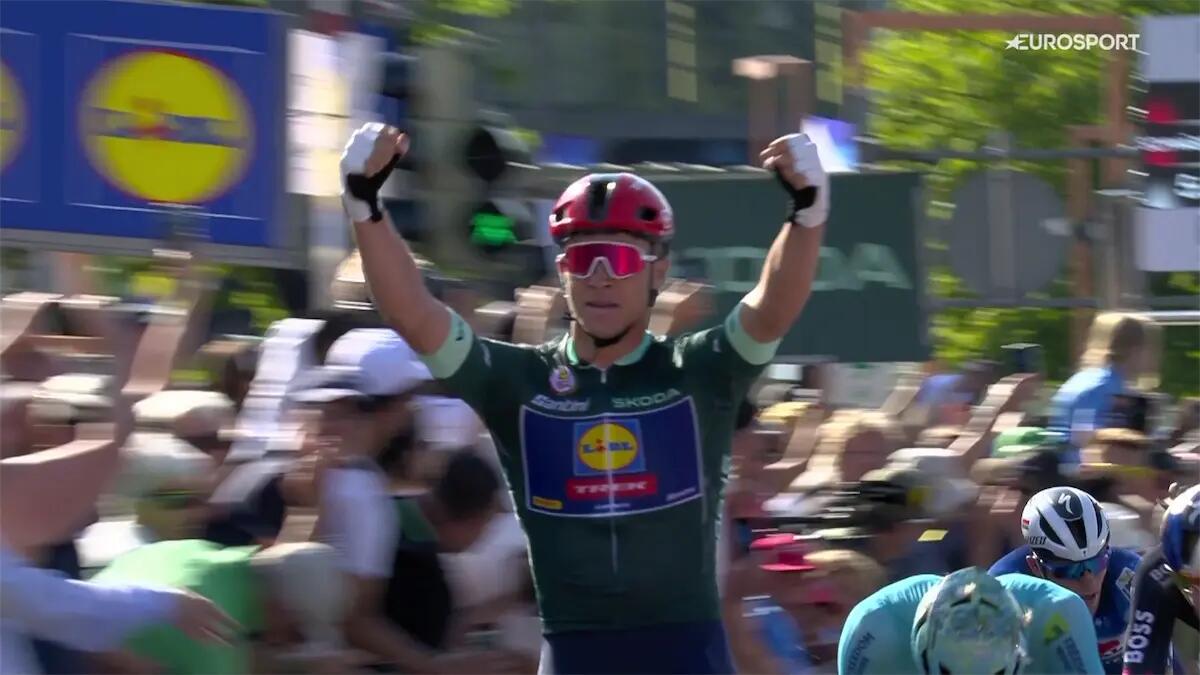 Jonathan Milan vince ancora: firma il tris al Giro di Germania - 