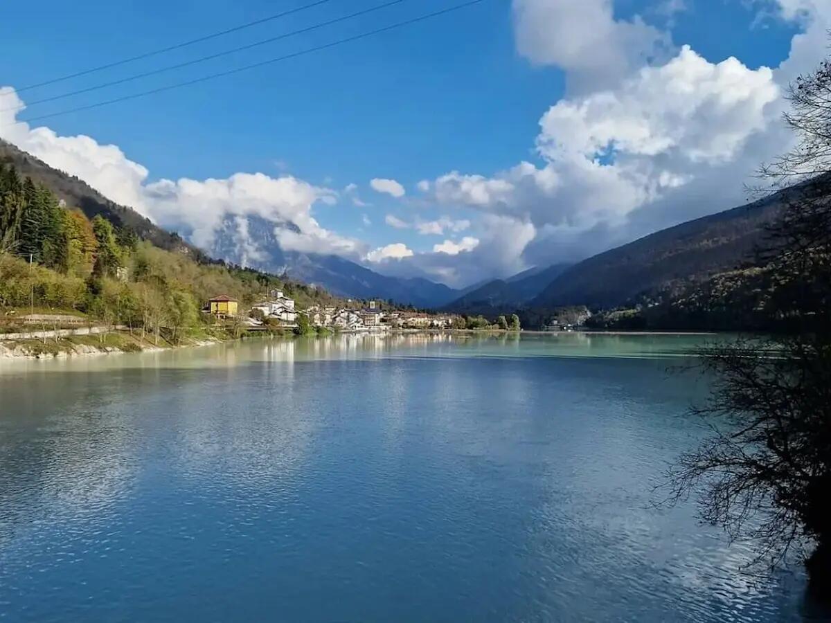 Questo lago del Friuli non aspetta altro che essere visitato e fotografato - 