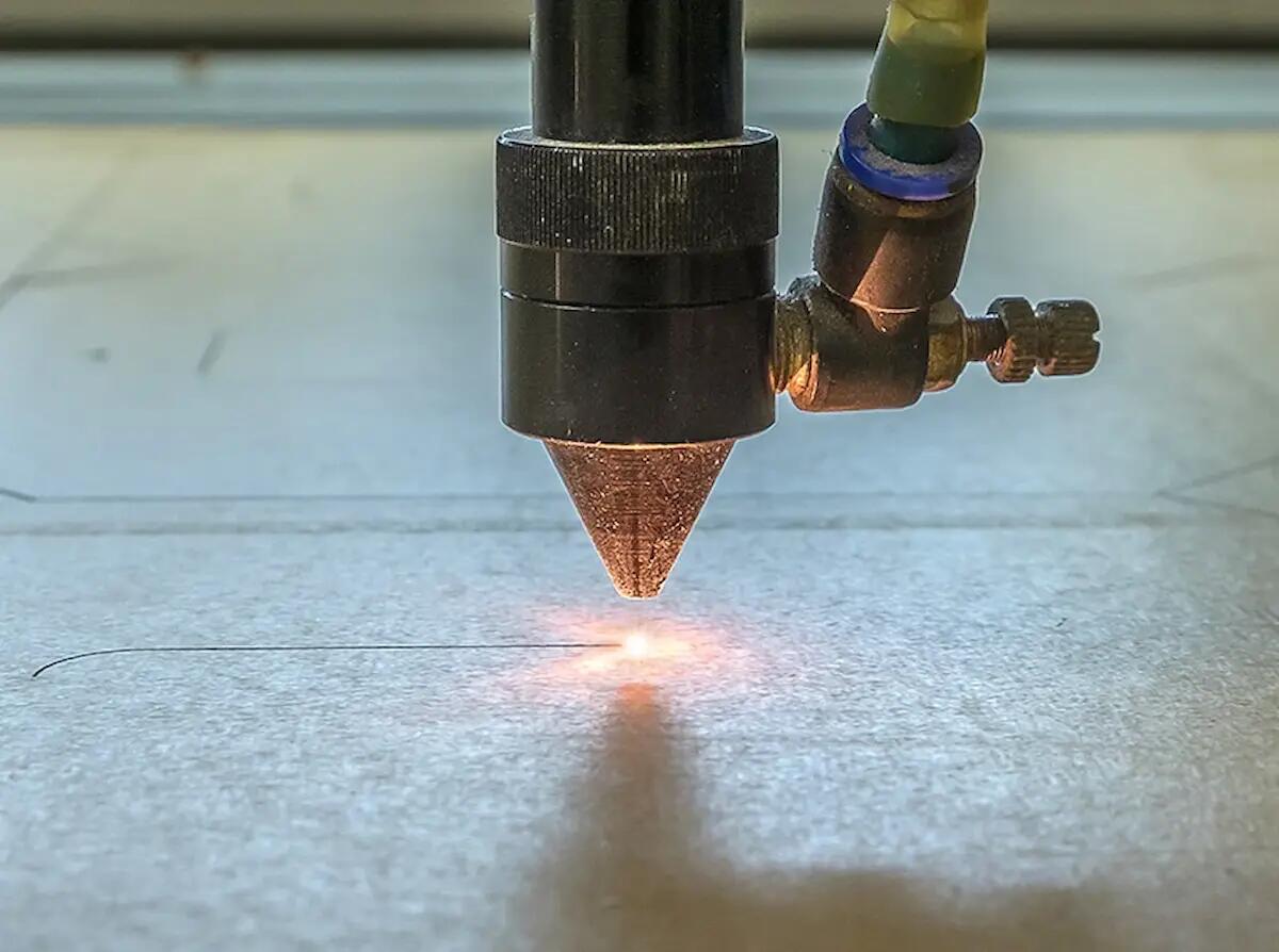 Tecnologia avanzata nella marcatura industriale: come le innovazioni stanno trasformando il settore - 