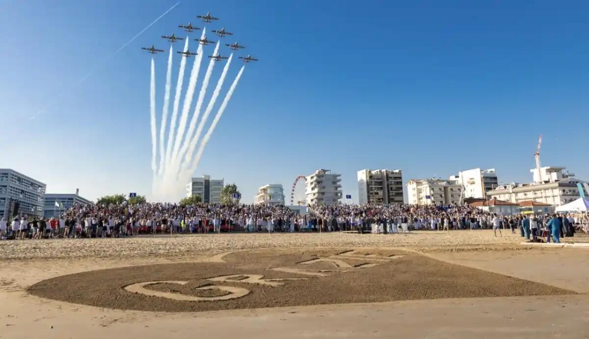 Jesolo Air Show 2024, la manifestazione inizierà alle 14.00. I dettagli dell'evento -