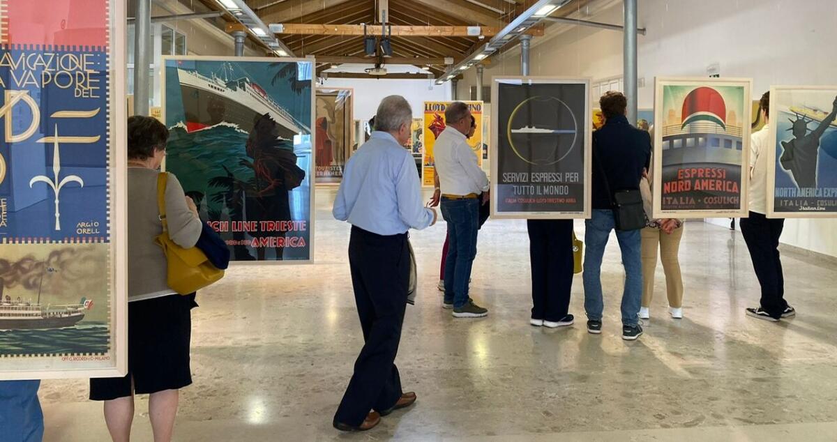 Ultime ore per visitare la mostra “L’Adriatico nell’arte del manifesto” a Monfalcone - 