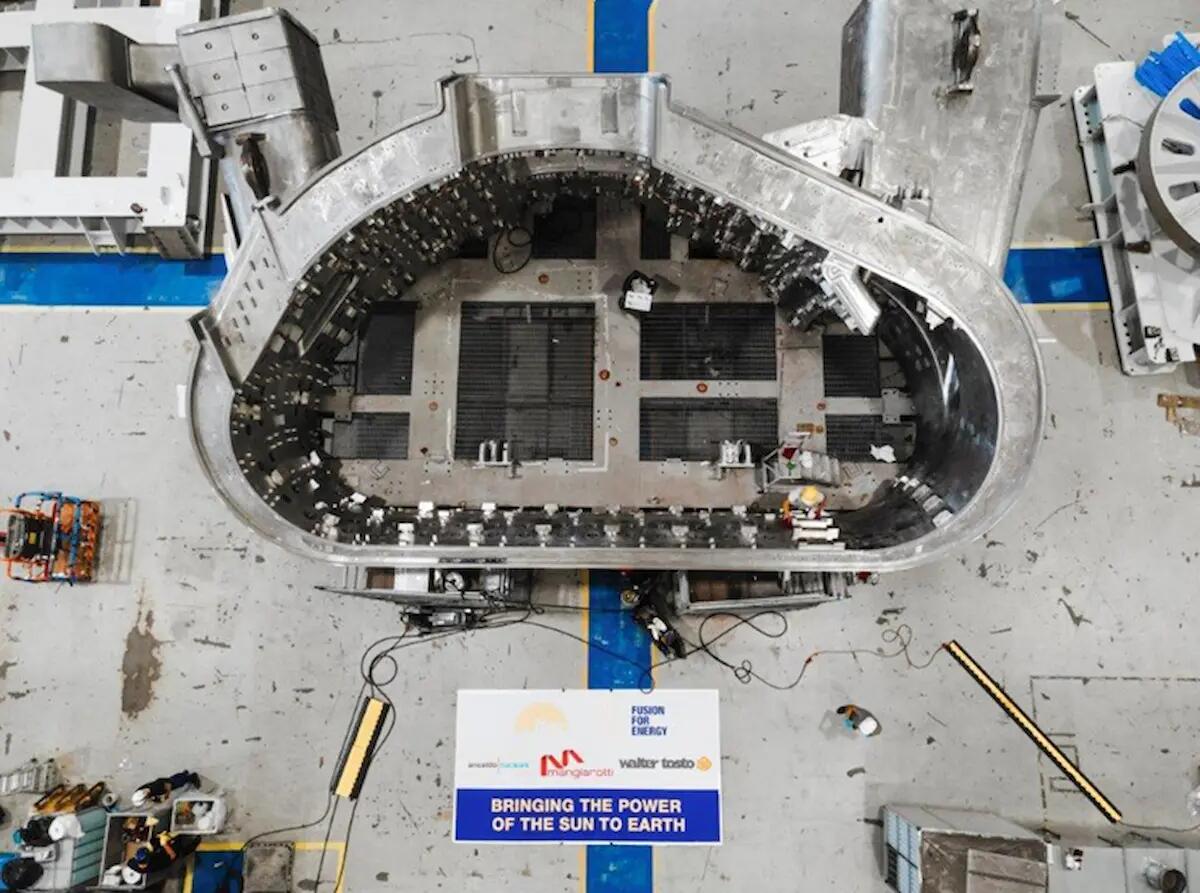 Fusione nucleare: celebrato il completamento del primo vacuum vessel europeo per ITER - 
