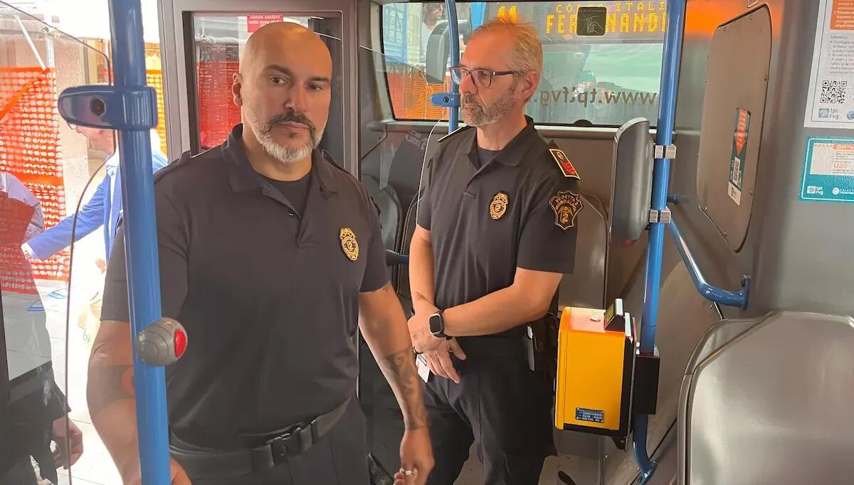 Troppi episodi di violenza: da oggi guardie giurate armate sui bus di Trieste - 