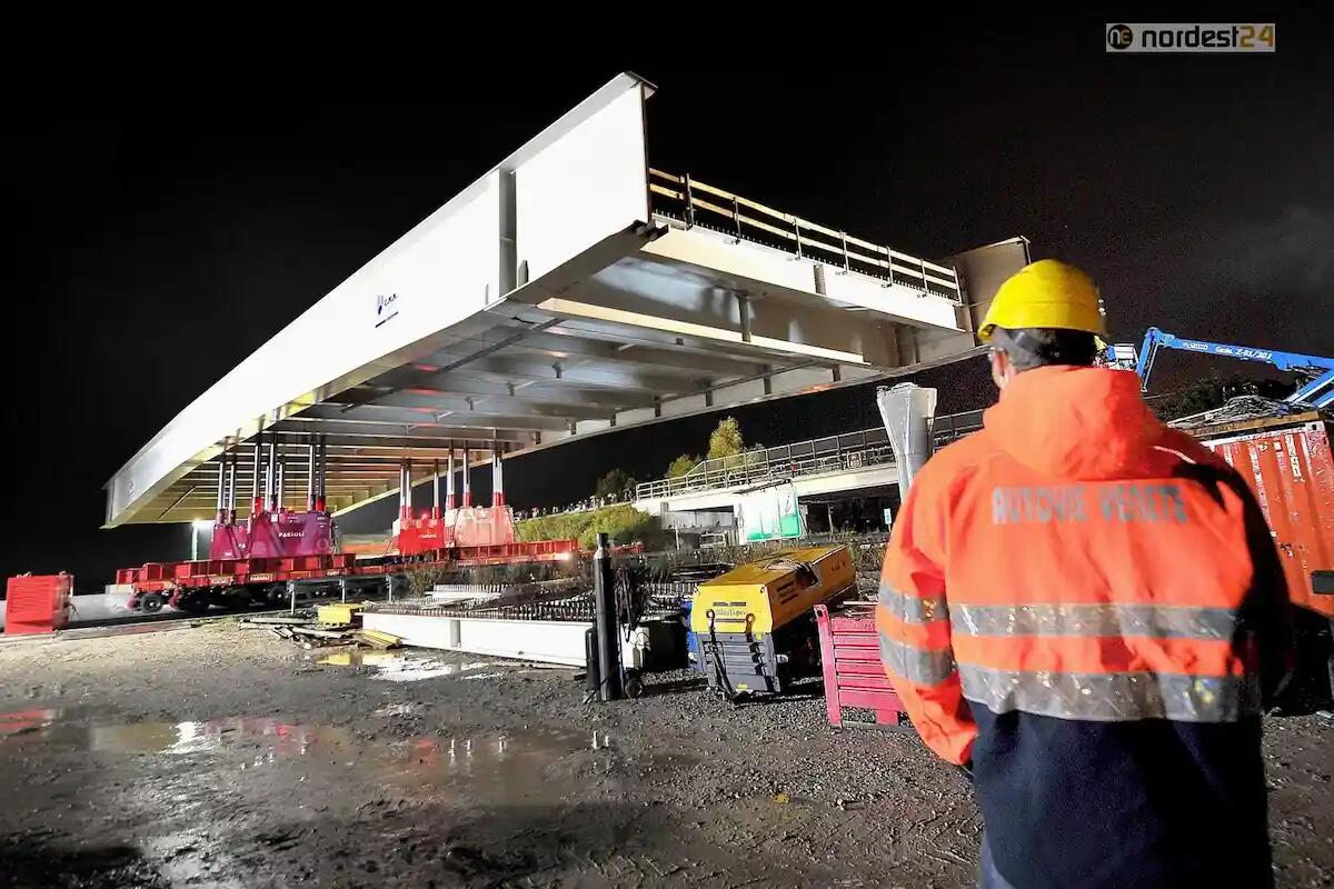 Maxi cantiere in A4 nel fine settimana: 200 persone al lavoro. Le modiche alla viabilità - 