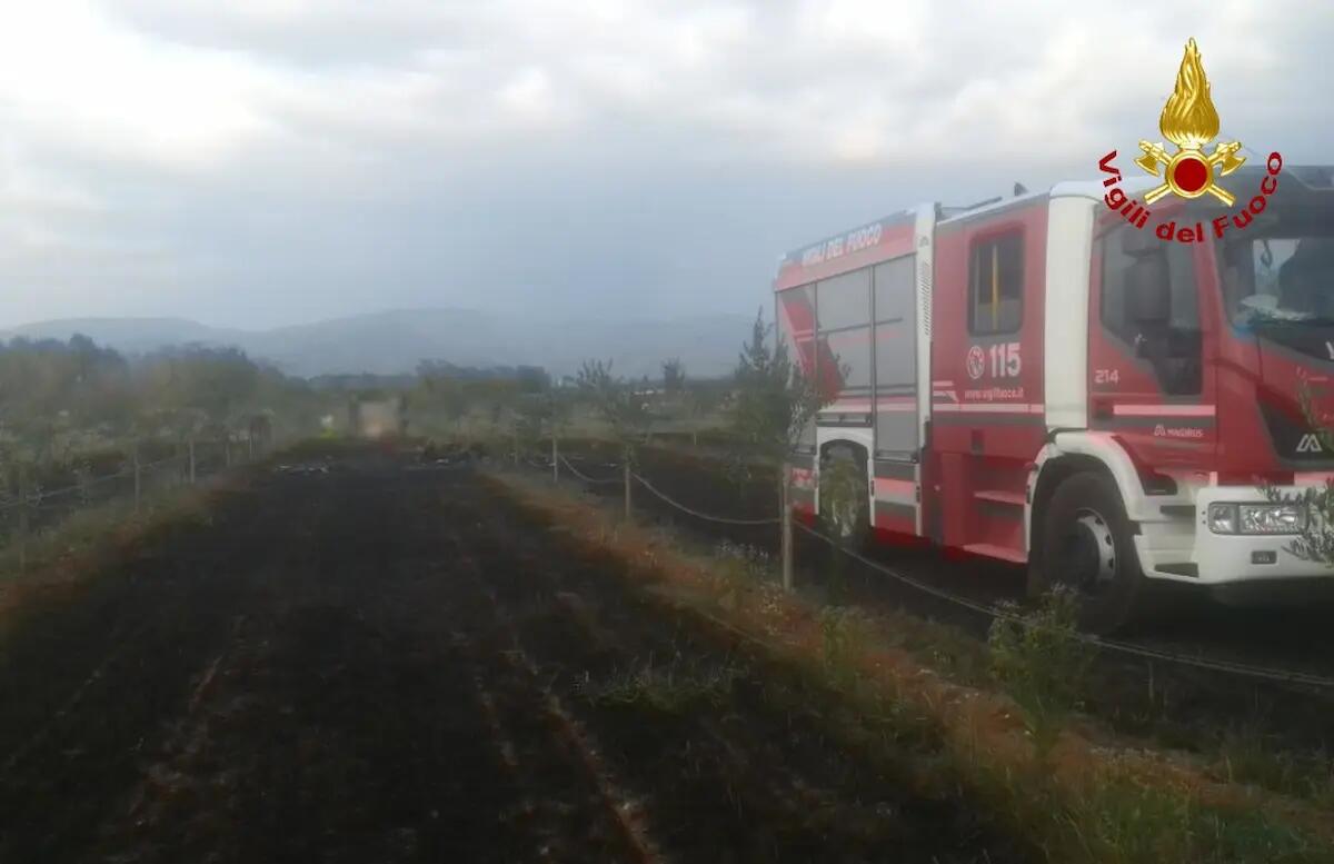 Premariacco. Ultraleggero cade in un uliveto e prende fuoco: due morti - 