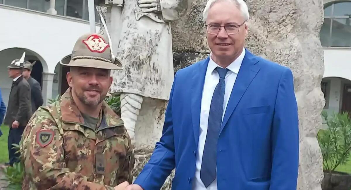 Nuovo comandante per la brigata alpina Julia: il generale Maioriello accoglie la sfida - 