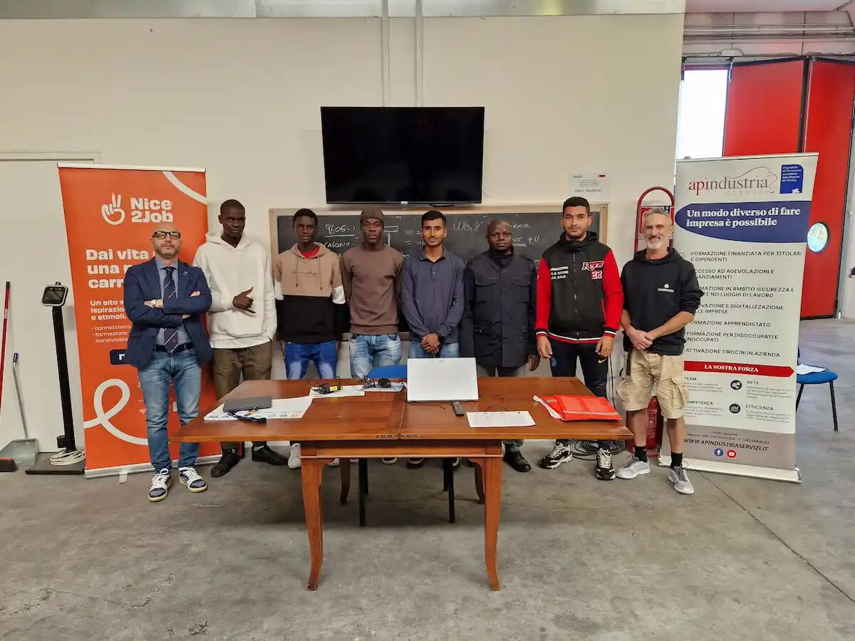 A Noventa di Piave il corso per carpentieri: opportunità per stranieri disoccupati -