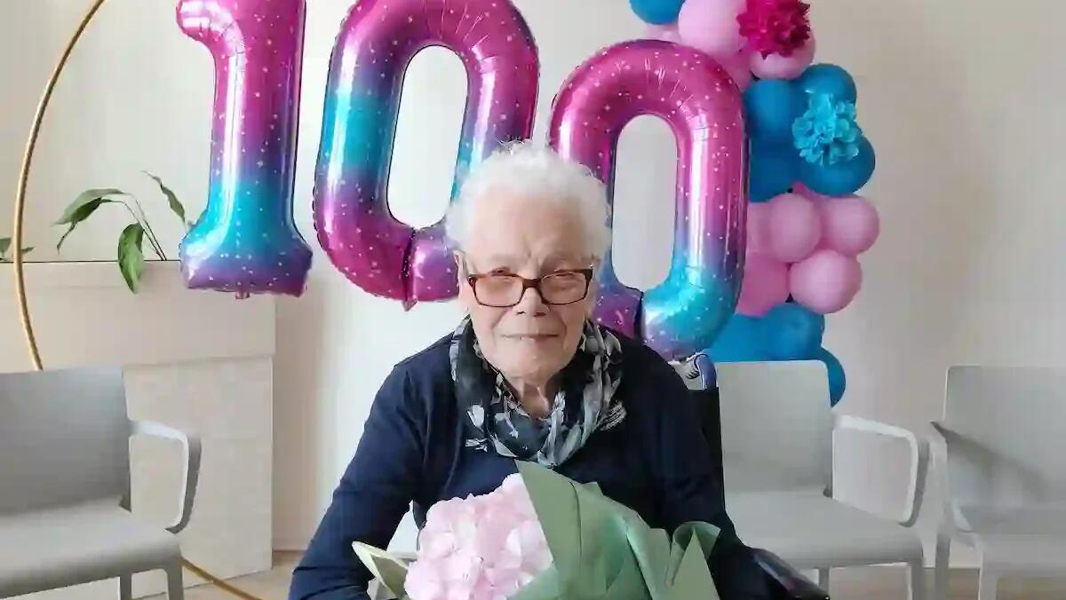 Un secolo di vita: Grazia Bianco festeggia i 100 anni al Bon Bozzolla -