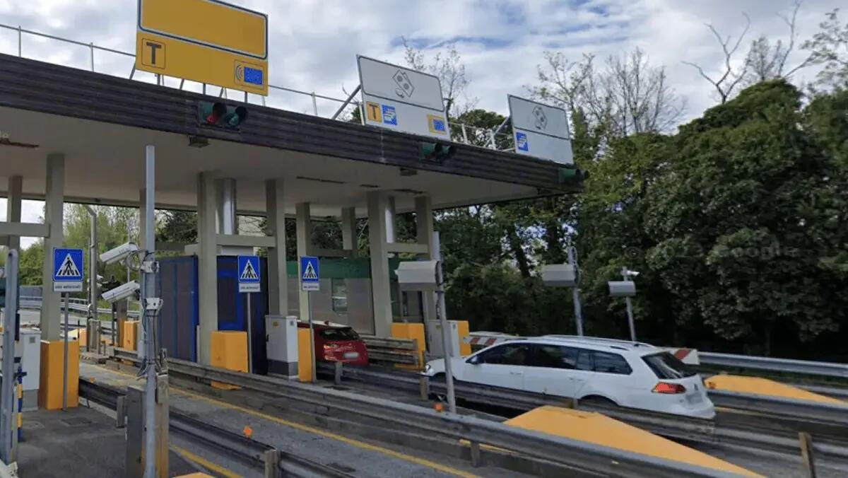 Duino, chiusura della rampa in uscita dell'A4 per il Trofeo Conad Superstore - 