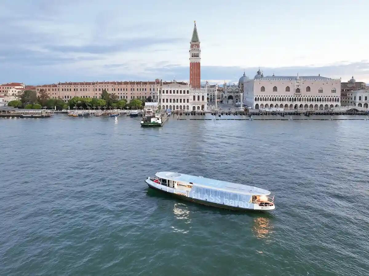 Oltre 3000 visitatori per il Glass Bateo: un successo nella The Venice Glass Week 2024 -