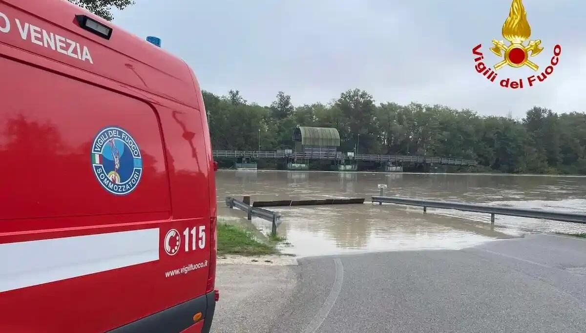 Fossalta di Piave, operaio scivola nel Piave e scompare: disperate ricerche in corso - 