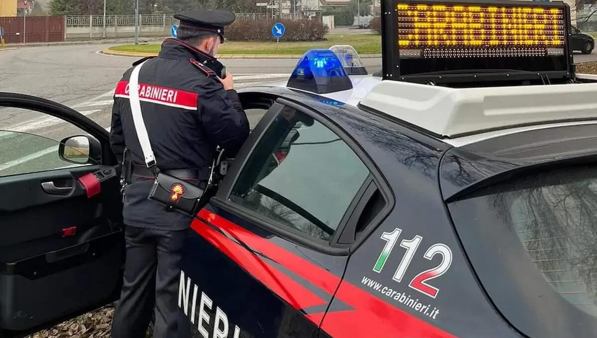 Truffa un'anziana fingendosi un carabiniere: arrestata 25enne - 