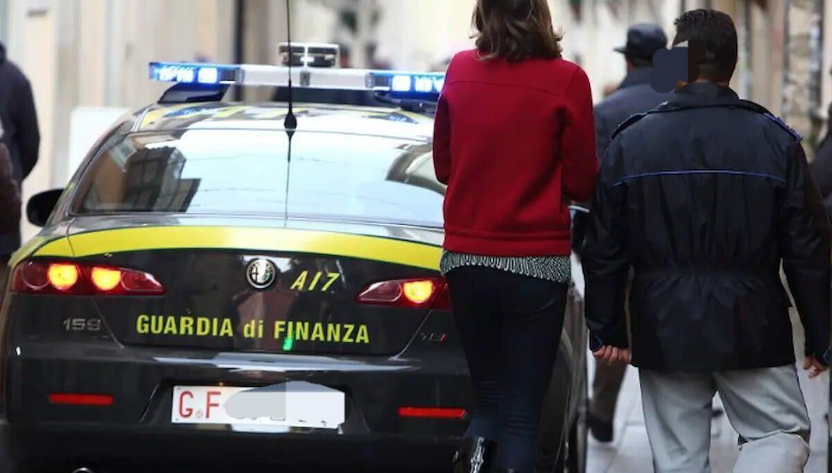 Beccati a lavorare in nero nel ristorante, ma con l'assegno di inclusione: maxi multa e sospensione - 