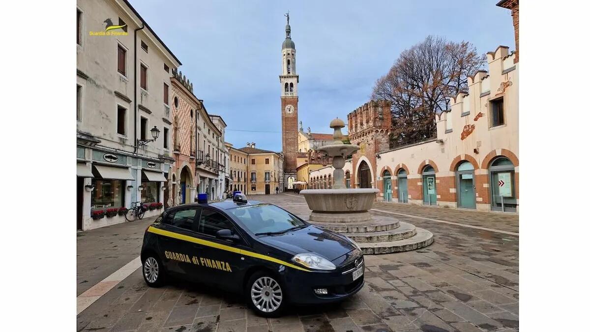 Maxi sequestro della polizia: oltre 10 milioni di crediti d'imposta a Thiene -