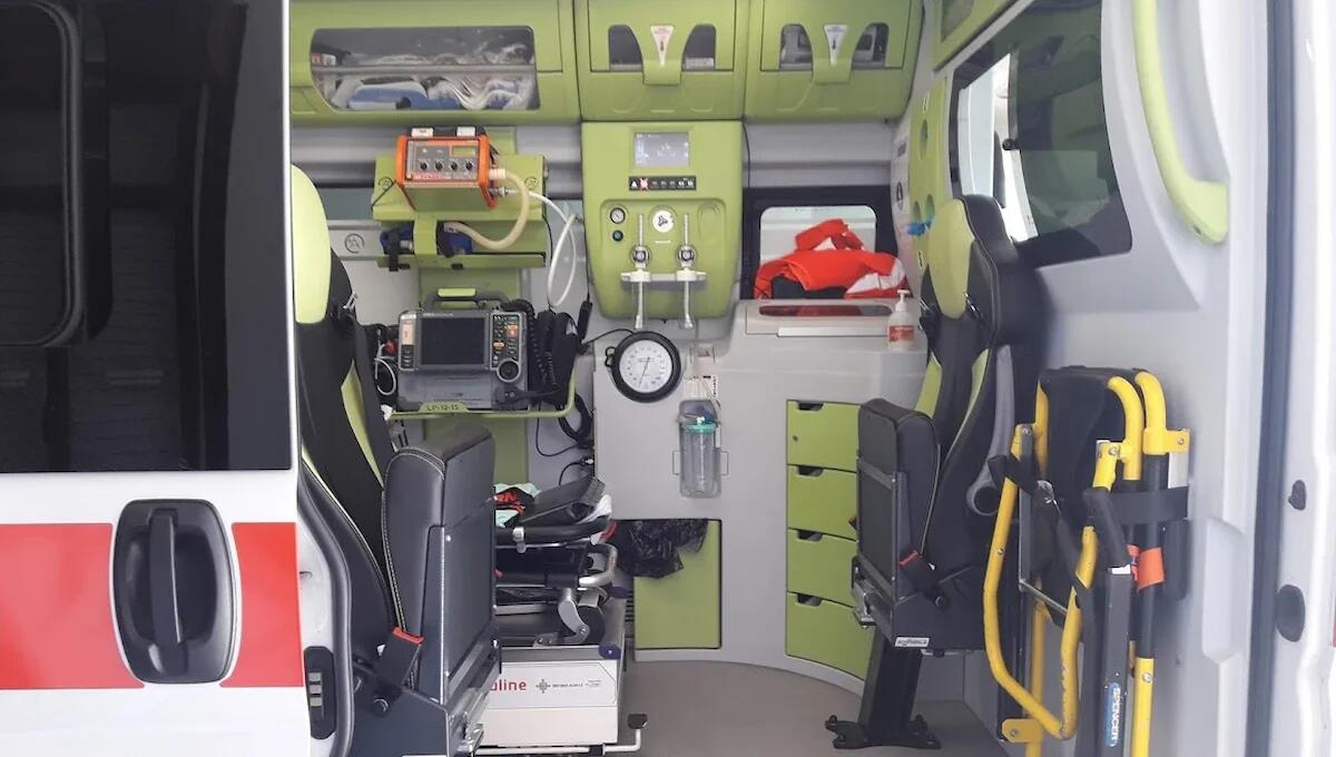 Trevenzuolo: si scontrano uno scooter e un camion - 