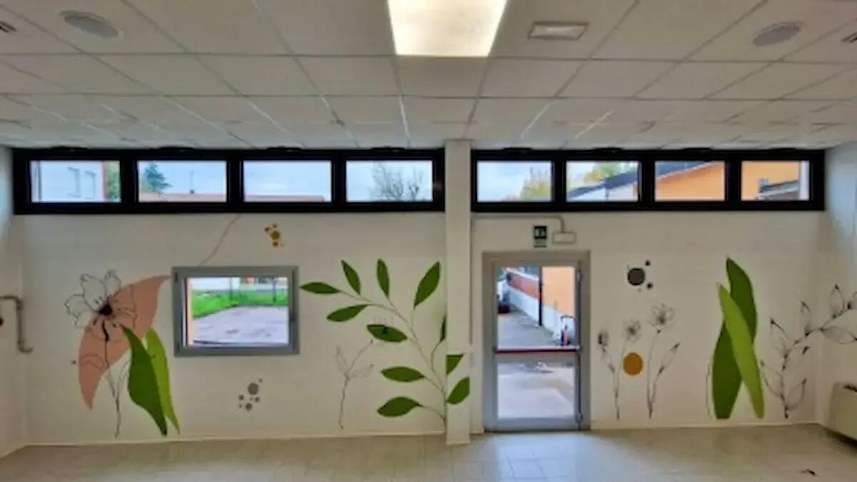 Un murales di giovani artisti abbellisce il Centro di Salute Mentale di Portogruaro -