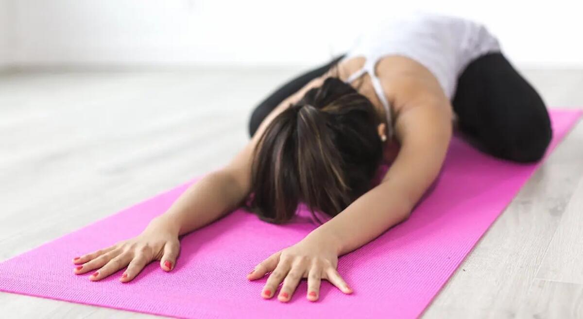 Stretching mattutino a casa: ecco come iniziare la giornata con energia e ridurre lo stress - 