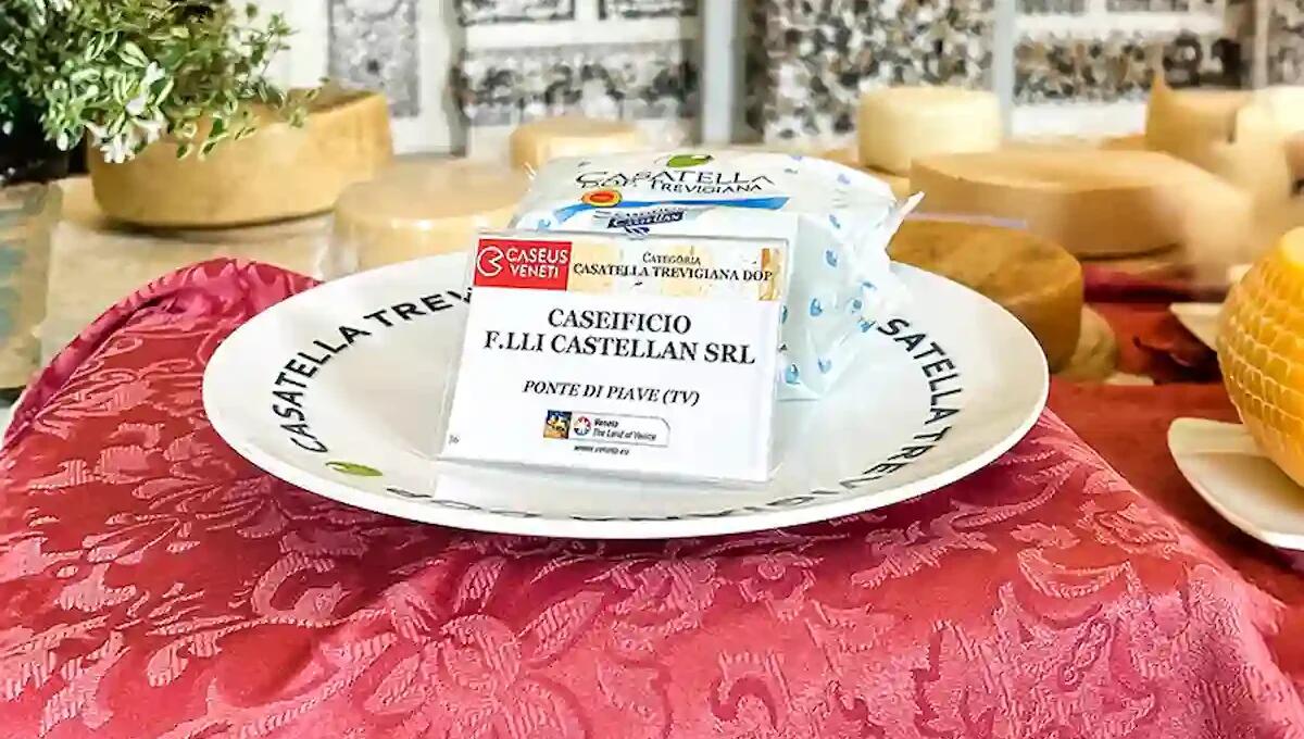 Caseus Veneti 2024: trionfa la "Casatella Trevigiana DOP" del Caseificio Fratelli Castellan - 