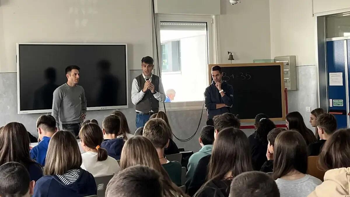 Lo sport come lezione di vita: Davide Cimolai a Fontanafredda per "motivare" i ragazzi - 