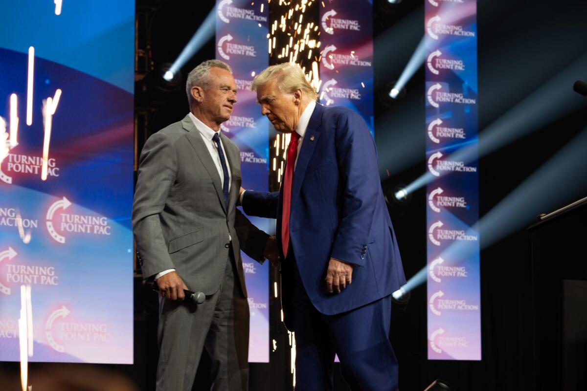 Trump ha nominato Robert Kennedy come segretario alla Salute - 