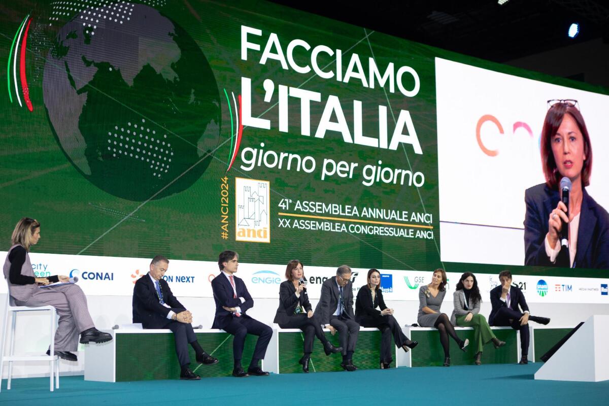 Anci, Manfredi: "Digitalizzazione dei servizi avviata da molti comuni grazie ad Amazon" - 