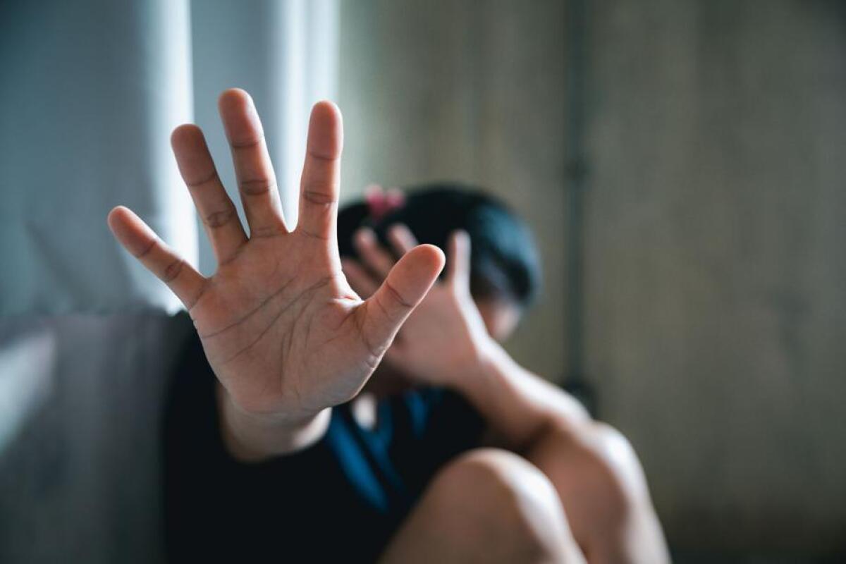 Violenza su donne: secondo il Moige, musica e pornografia continuano a discriminare - 