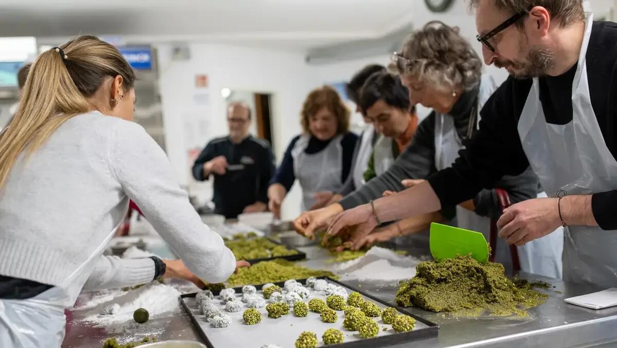 "Tutti con le mani in pasta" approda alla sua 12^ edizione: «laboratori aperti in tutta la regione» -