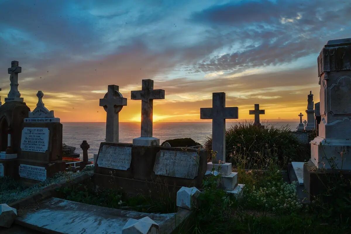2 Novembre, il Giorno dei Morti: significato e origine della festa in Italia -